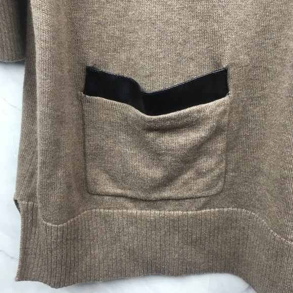 Jeanne Pierre Beige & Black Sweater, Size XL - Picture 2 of 4